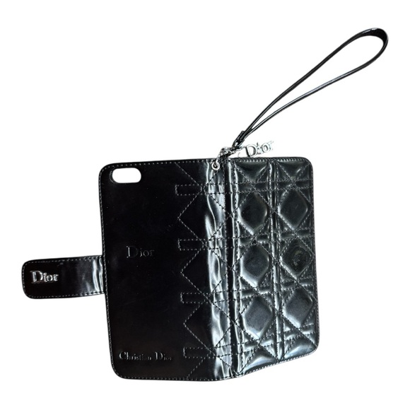 Dior Shiny Black Quilted Phone Case - Picture 4 of 16